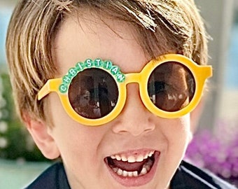 Gafas de sol personalizadas para niños, gafas de sol personalizadas para niños, gafas de sol con nombre para niños, gafas de sol personalizadas para niños, gafas de sol personalizadas para niños, sunnies