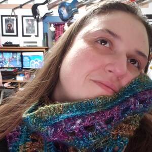Silent Night Cowl PDF Pattern
