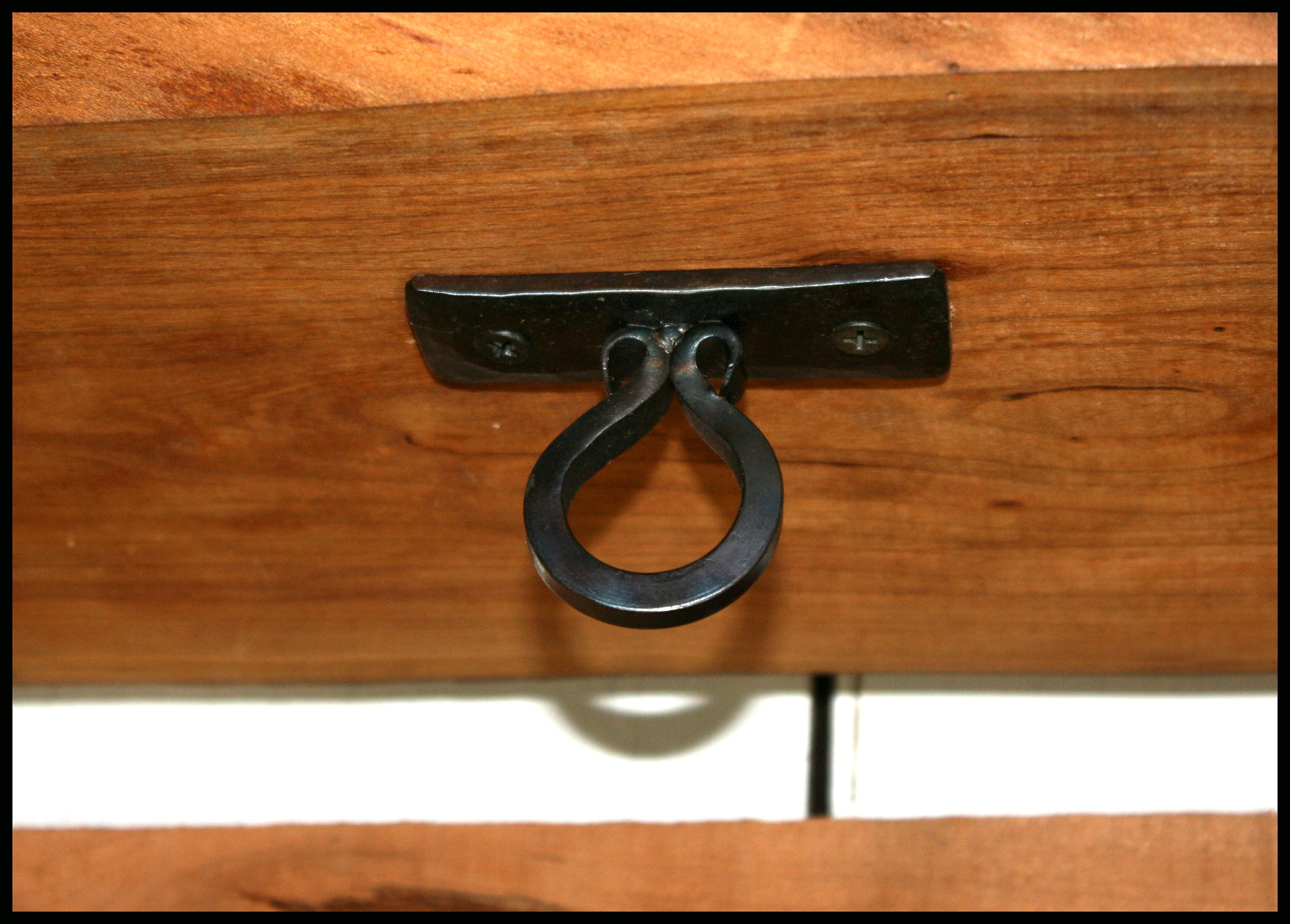 Ceiling hanger- eye bolt style- tab mount