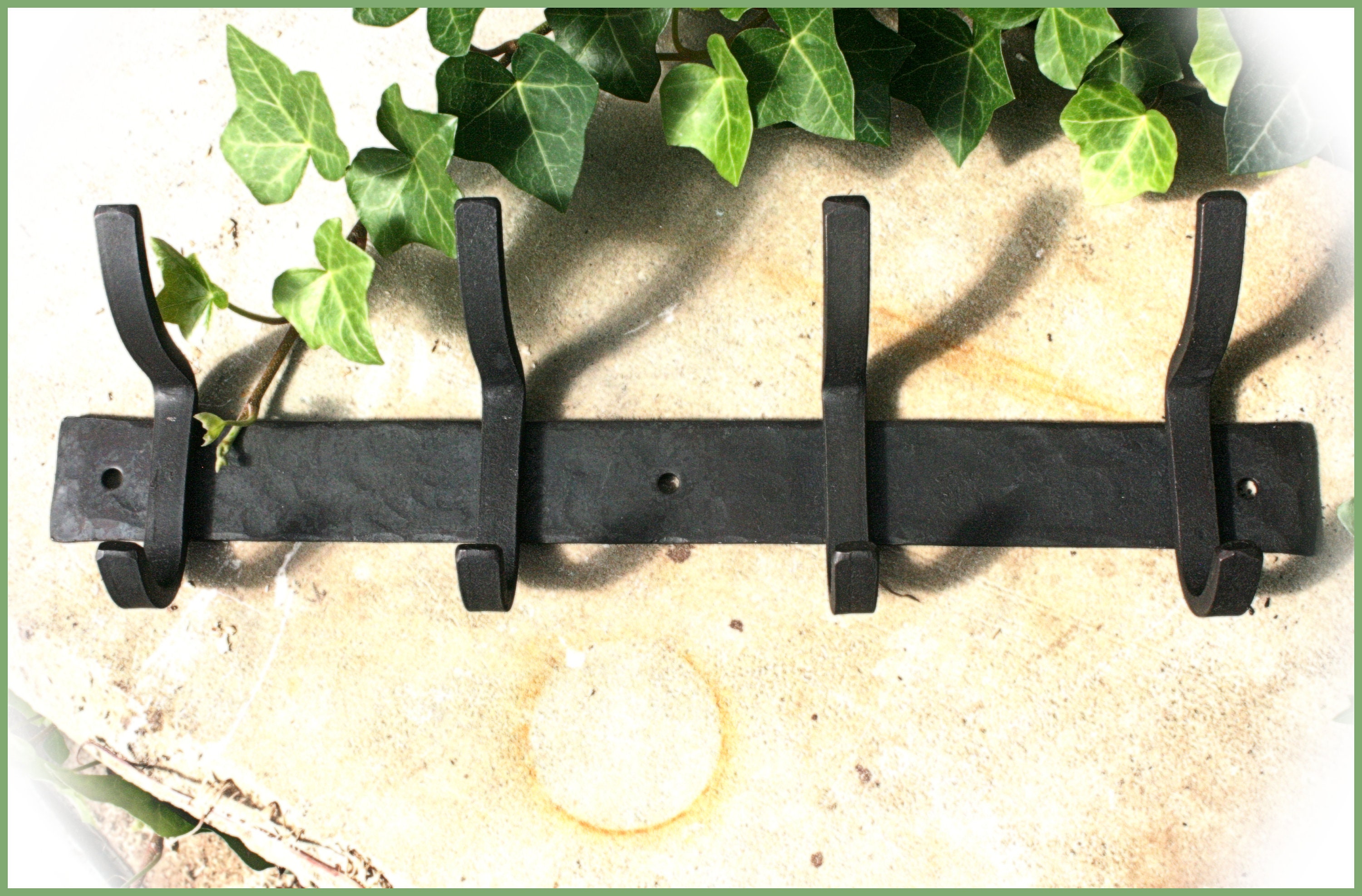 DECORATIVE WROUGHT IRON 5 Hooks Coat and Hat Rack