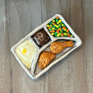 Vintage Style TV Dinner Ornament