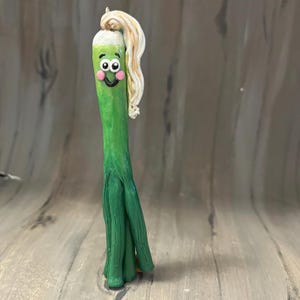 Green Onion Ornament