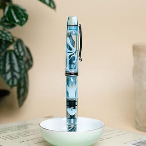 TIANZI T01 Piston-filling Fountain Pen in Skyblue