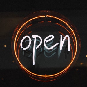 OPEN Custom LED Neon Sign Lights für Trinken Cocktail Bar Dekoration Handgefertigte Business Flex Neon Lights Custom Neon Sign Personalisieren