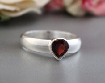 Handmade Heart Garnet Ring: 925 Sterling Silver Birthstone Jewelry gift for her