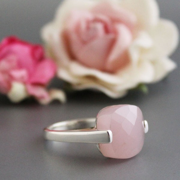 Pink Chalcedony Ring, 925 Sterling Silver, March Birthstone, Handmade Gemstone Ring ,Ring For women, Engagement Ring, Stacking Ring, Boho