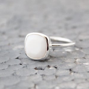 White Agate Ring: Handmade 925 Sterling Silver Cushion Gemstone