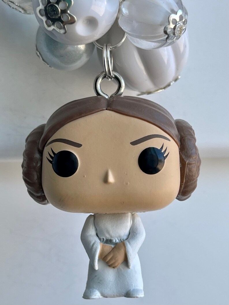 CaR MiRRoR CHaRM \u2022 PRINCESS LEIA \u2022 for Rear View Mirror \u2022 Beaded Decor Rhinestone Enamel Pendant Beads Star Wars Funko Pop White Silver