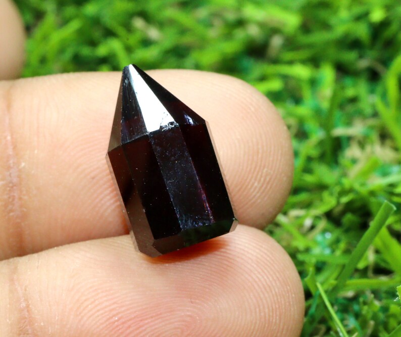 Natural Hessonite Faceted Gemstone Garnet Pencil Shape Loose Gemstone Pendant Size Garnet Gemstone 17x9 MM 20.00 Carat