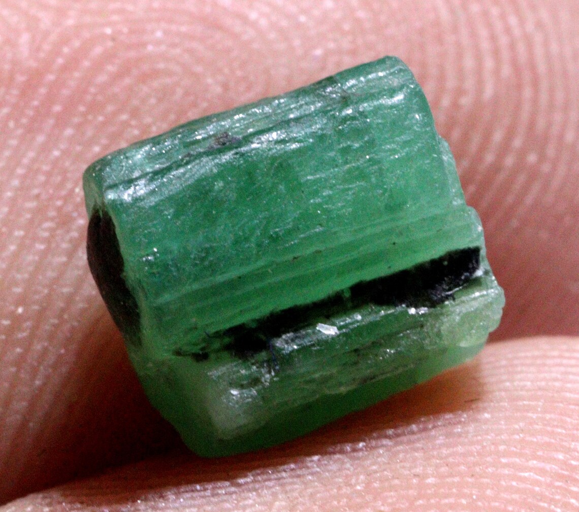 Natural Emerald Rough Gemstone Emerald Raw Loose Gemstone Etsy