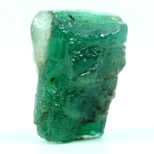 Zambian Emerald Chunk Raw Crystal, Green Emerald Specimen Rough, Pendant Size Raw Material Stone 13.50 CT 17x12x9 MM