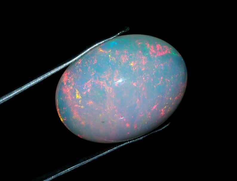 Welo Fire Ethiopian Opal Cabochon Oval Shape Loose Gemstone Ring Size Opal Gemstone For Making Jewelry 24x18x11 mm 22.60 Ct