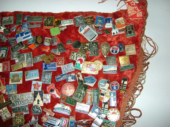 Set of soviet enamel badges and pins (coats of ar… - image 4