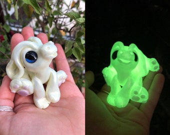 Collectable clay glow in the dark dragon sculpture- Helo