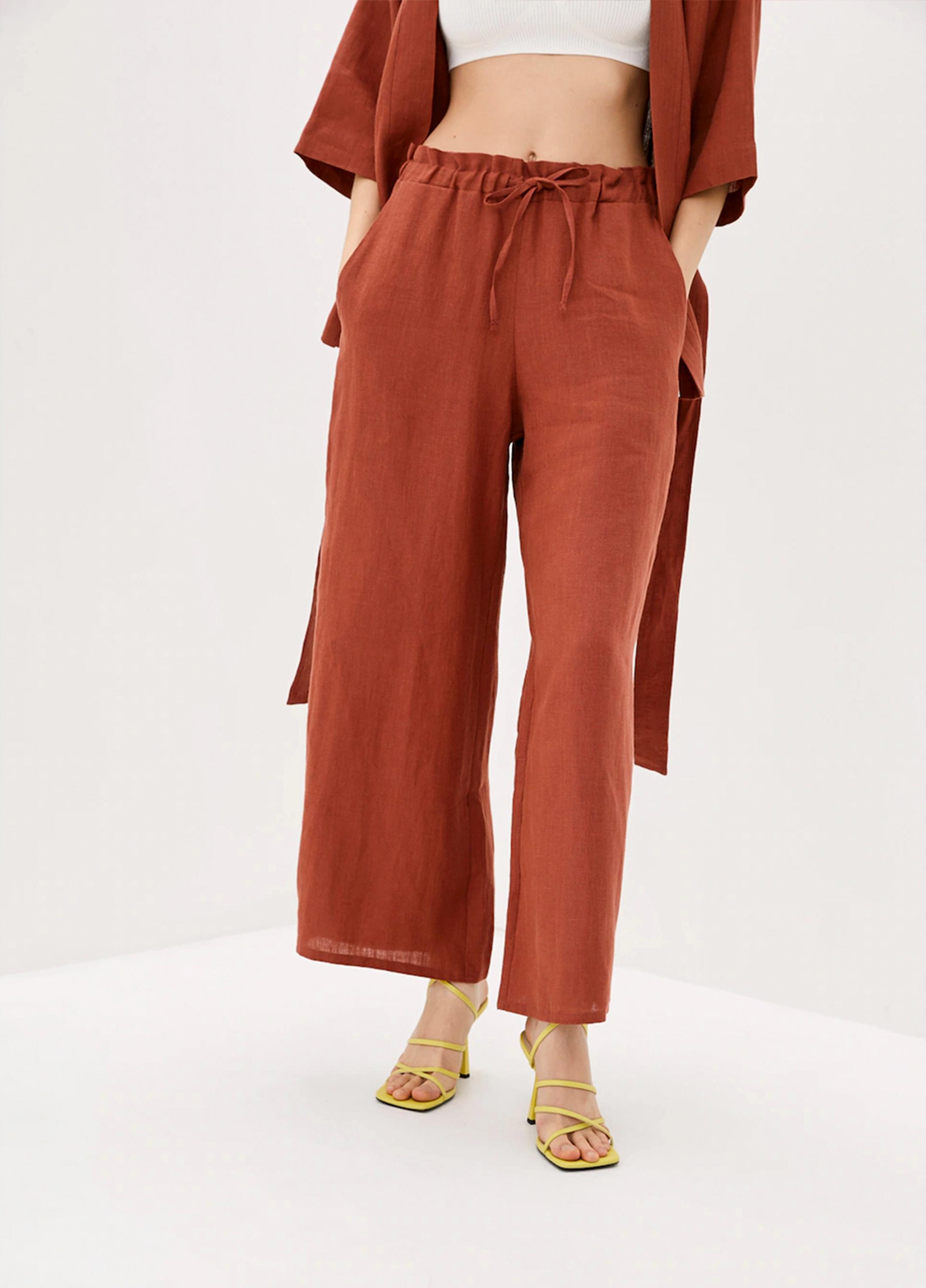 un peu different tuck wide baggy slacks