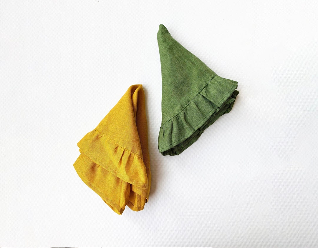 Ruffled Linen Napkins Set of 4 Cloth Napkin Ruffles Wedding Dinner