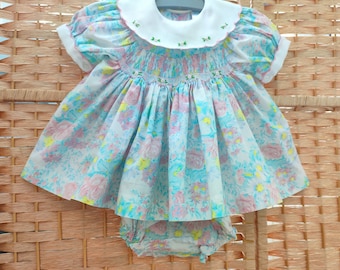 Vintage baby girls pastel smocked dress with bloomers ( age 6 months )