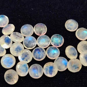 Natural Rainbow Moonstone Round cut 4mm Faceted -Good Blue Flashy AA Quality