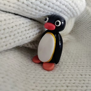 Pingu figure/collectable/figurine, pingu with hat pingu with placard, handmade penguin, miniature image 5