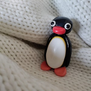 Pingu figure/collectable/figurine, pingu with hat pingu with placard, handmade penguin, miniature image 6