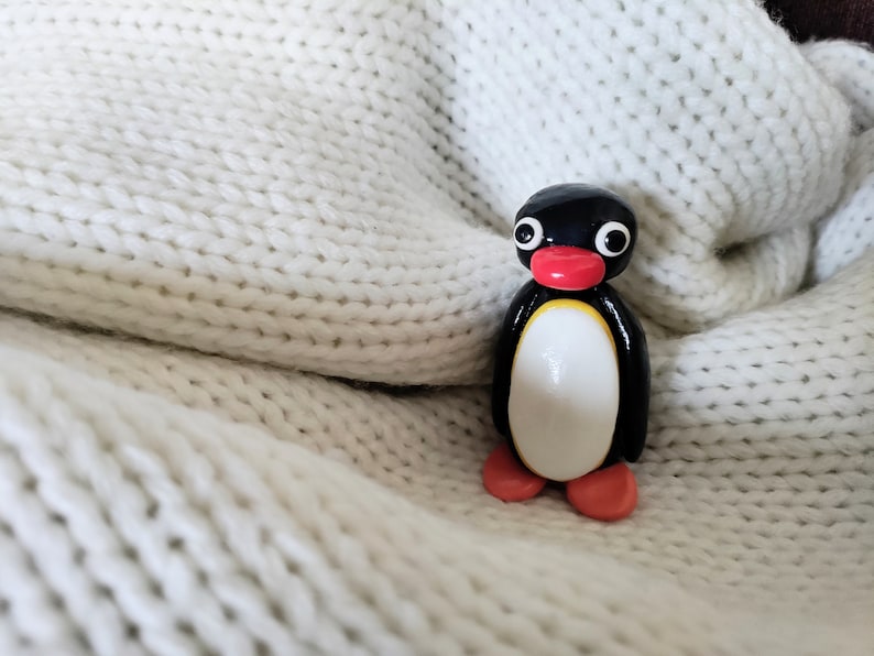 Pingu figure/collectable/figurine, pingu with hat pingu with placard, handmade penguin, miniature Pingu