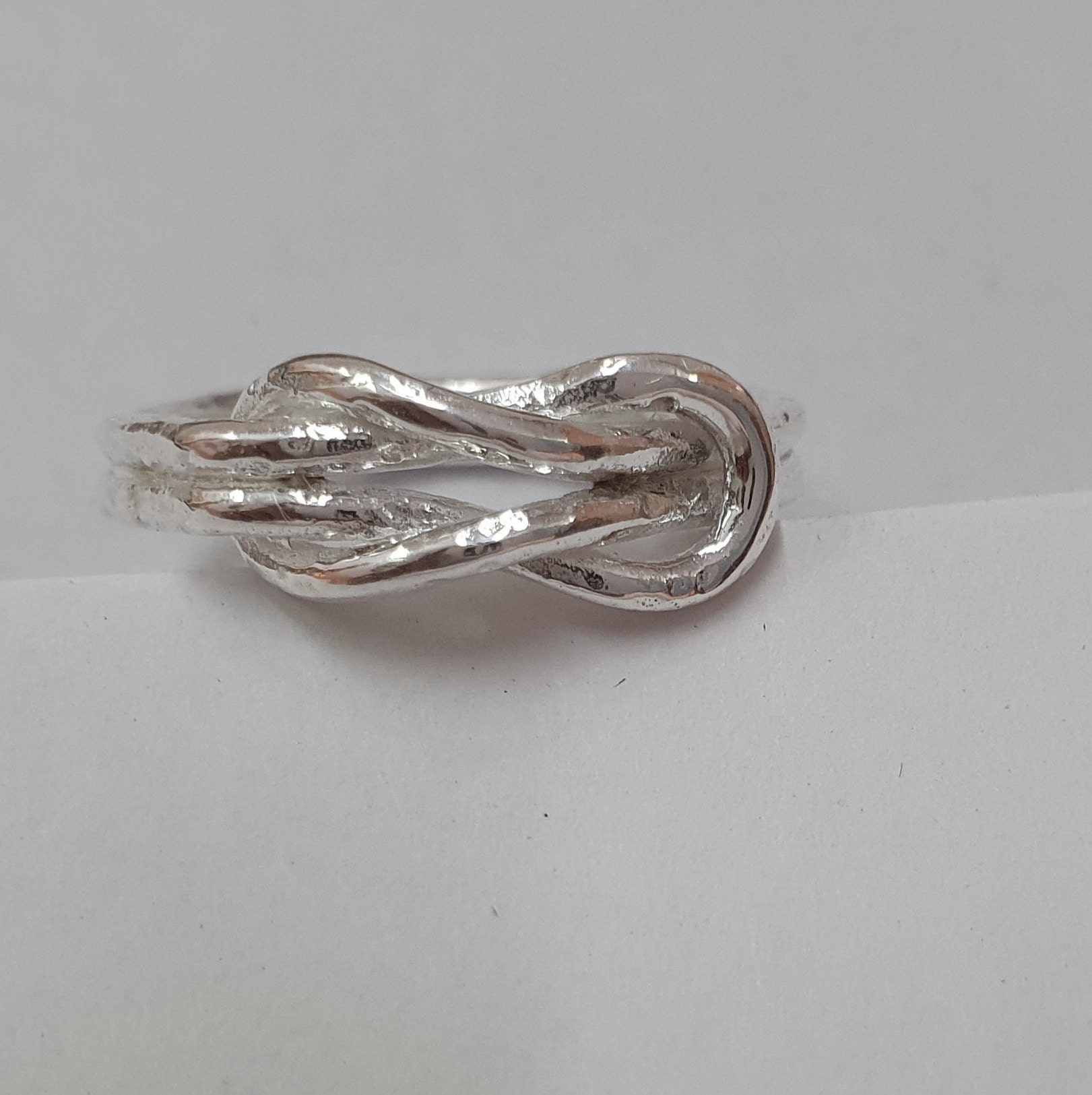 Anillo Con Nudo Infinito En Plata 925! | El Vikingo