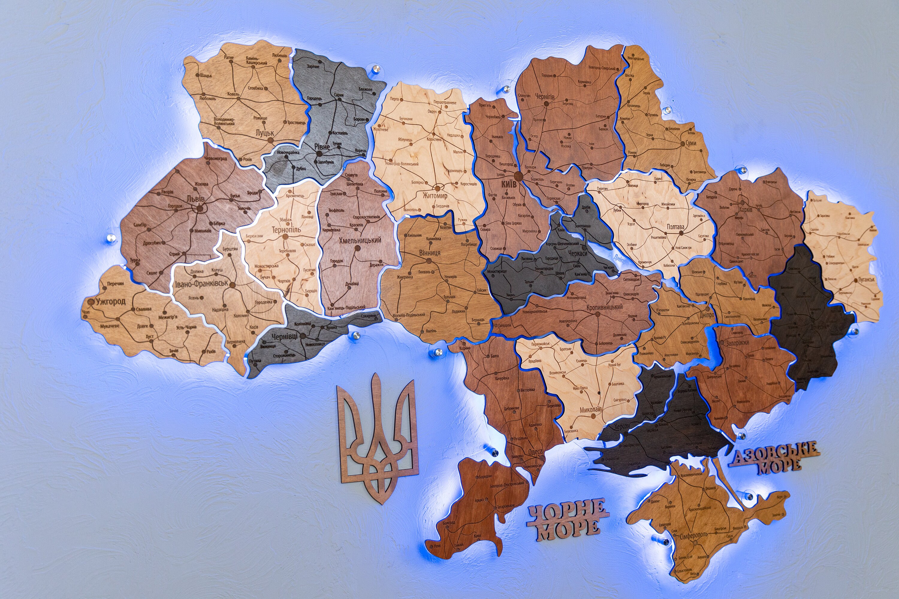 Wooden World Map – Ukrainian Goods