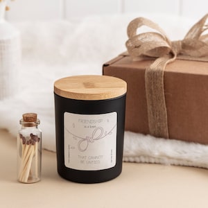 Friendship Is A Knot That Cannot Be Untied Scented Candle Gift / Best friend Christmas Birthday Gift / Xmas present / Far Away Gift