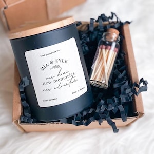 Personalisiertes neues Zuhause Duftkerze Geschenkset Geschenk für neues Zuhause neue Erinnerungen neues Abenteuer mit Namen Einweihungsparty Geschenk Paar