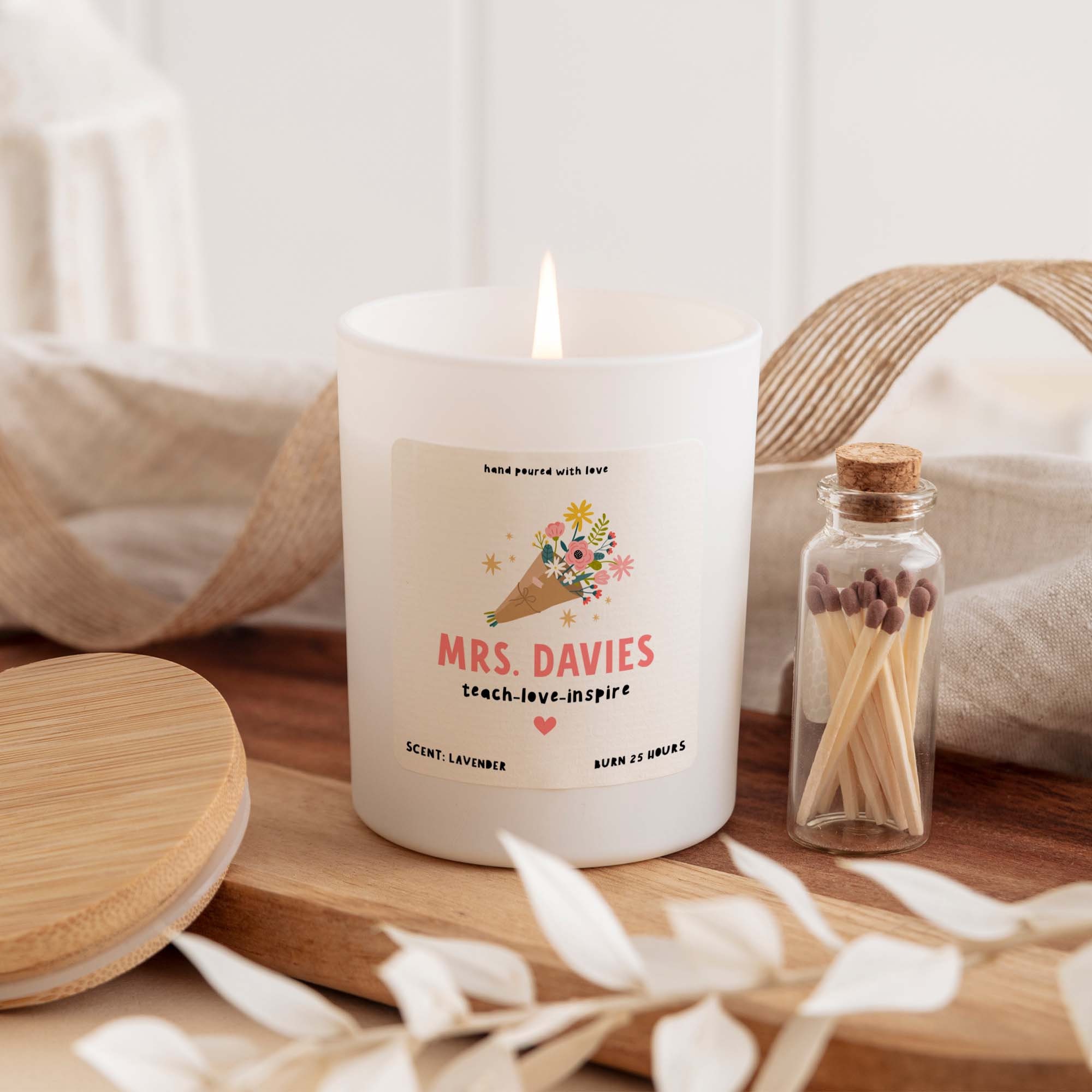Set regalo di candele profumate Grazie insegnante con nome, scatola regalo e barattolo di fiammiferi GRATUITI, regalo di fine semestre personalizzato, ringraziamento per l'insegnante - Italia