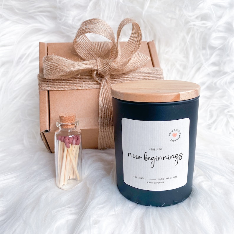 Here's to New Beginnings Scented Candle Gift Set Gift for New Job Gift Job Promotion Sobriety Home Start New Housewarming gift Xmas Present Black / Wooden lid