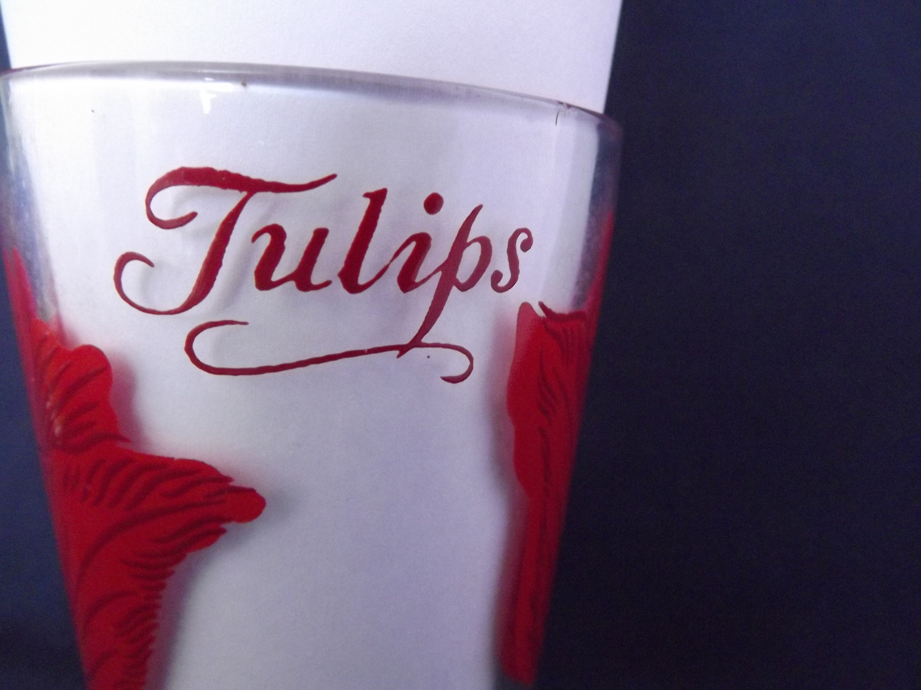 Vintage Boscul Peanut Butter Glass Drinking Glasses Red Tulips Etsy.de