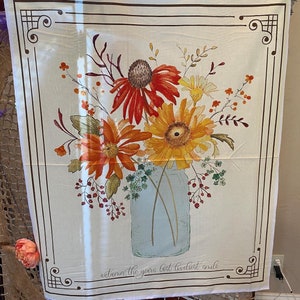 Riley Blake - Autumn Flower Panel - 100% Cotton (Quilt Panel, curtains, table cover)
