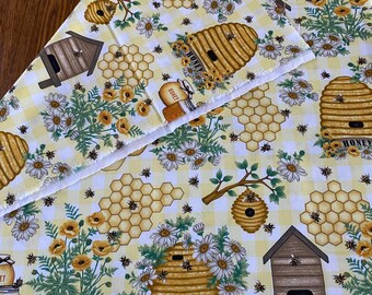 Bee & Honeycomb Cotton Fabric: Quilting, Crafts, Clothing