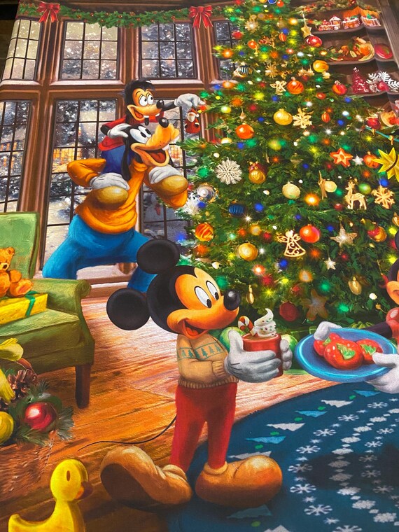 Disney Mickey And Minnie Trimming The Tree