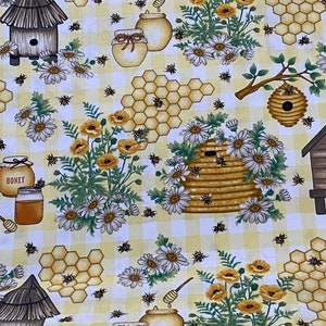 Bee & Honeycomb Cotton Fabric: Quilting, Crafts, Clothing