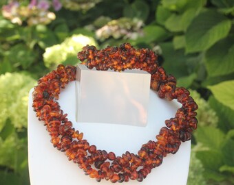 Natuurlijke Amber halsketting choker met meerdere strengen in een cognac en honing goud kleur