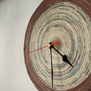 Orologio in carta riciclata Ecologico Unico Up cycling Marrone Rotondo