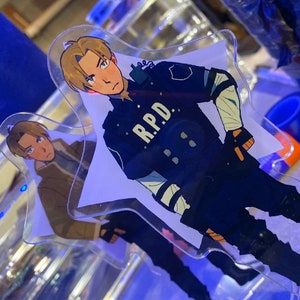 Ready2ship!  leon acrylic standee 17cm (about 7inches) tall with double sided printing now with blue border