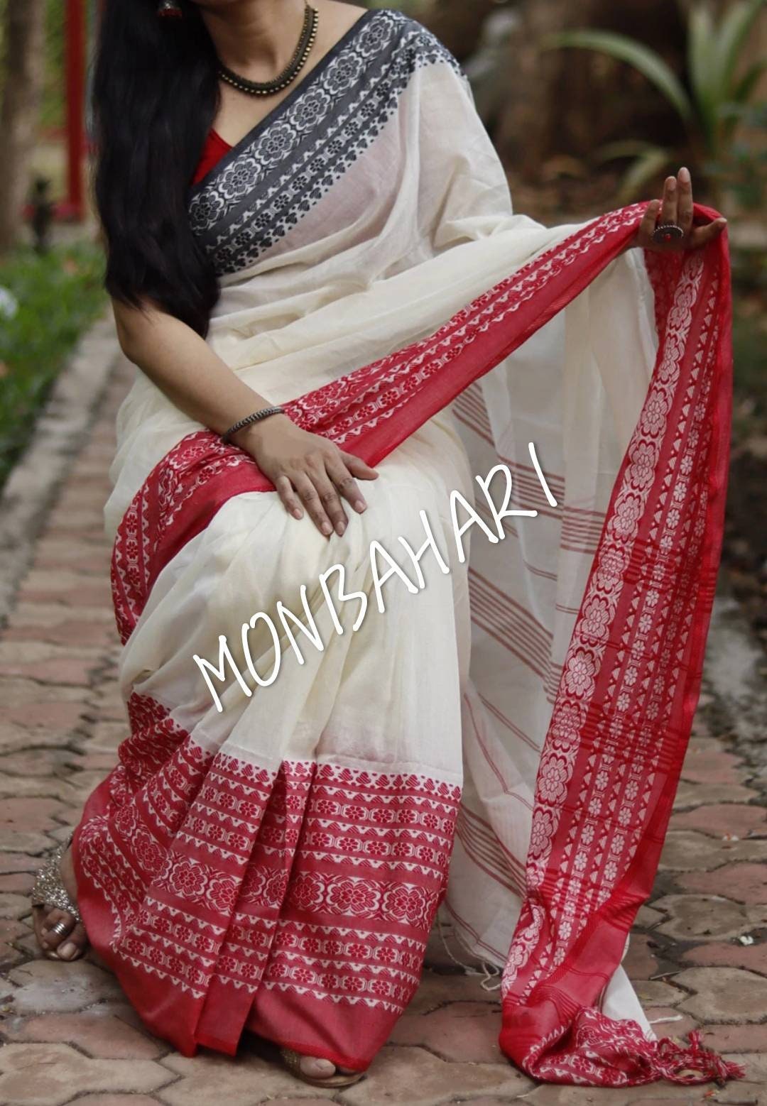 The Significance of Red and White Sarees in Bengali Culture