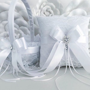 Flower Girl Basket White Ring Bearer Pillow, Flower Girl Gift, Wedding Ring Pillow White Wedding Pillow, Flower Girl Set, Flower Basket