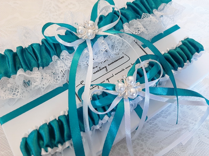 Teal Wedding Garter Set, Teal Bridal Garter Set, Handmade, Personalized Garter Set, Custom Garter Set with Toss Keepsake & Toss Set