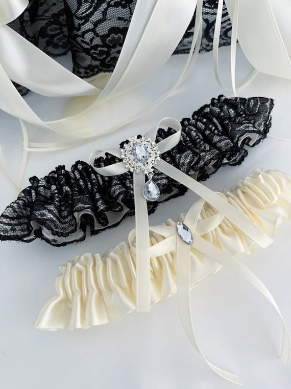 Black and Ivory Garter, Black Wedding Garter Set for Bride, Bridal Shower Gift, Garter Belt, Gothic Wedding Decor, Keepsake Toss Black and Ivory Garter, Black Wedding Garter Set for Bride, Bridal Shower Gift, Garter Belt, Gothic Wedding Decor, Keepsake Toss