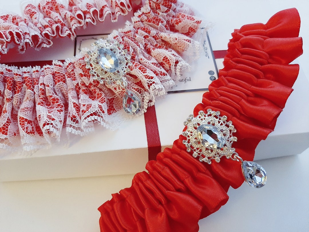 Red Wedding Garter, Lace Bridal Garter Set, Garter Set, Garter for