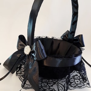 Flower Girl Basket, Lace Basket For Flower Girl, Black Flower Girl Basket, Small Flower Girl Basket, Wedding Flower Girl Basket Set of 2 3 4