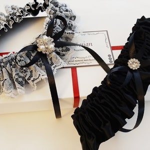 Black Garter, Black And White Bridal Garter Set, Garter Set, Garter For Bride, Garter Belt For Wedding, Prom Garter, Leg Garter, Gothic
