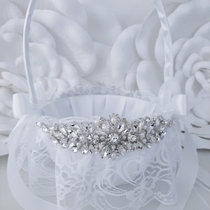Flower Girl Basket, White Flower Girl Basket, Wedding Basket for Flower Girl with Rhinestone Applique Pearl Crystal and Bows