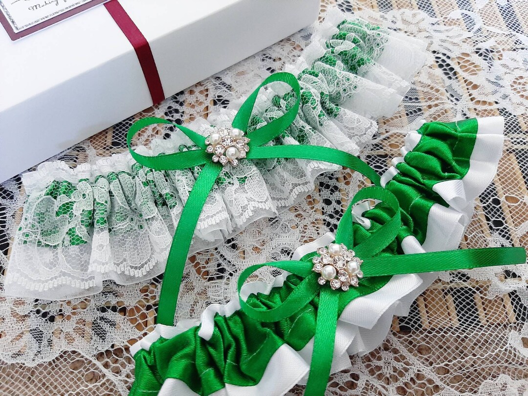 Green Wedding Garter Set, Bridal Garter, Wedding Garter, Garter Belt