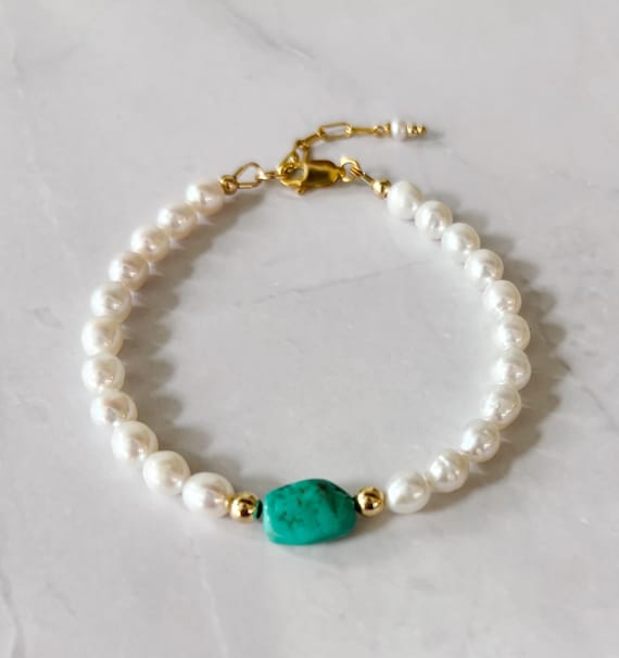 Clara Pearl Bracelet
