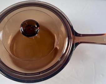 vintage Corning Visions Amber 0.5 Liter Saucepan with glass lid